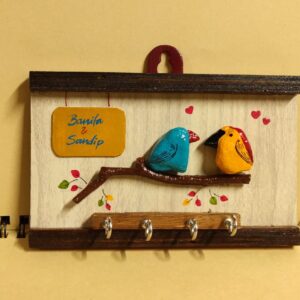 Colorful Bird Showpiece Key Holder