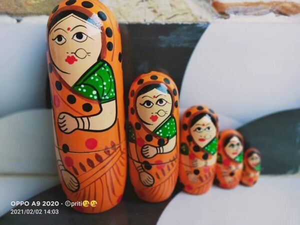Hand Painted Women Nesting Doll Set