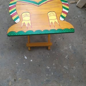 Folding owl table